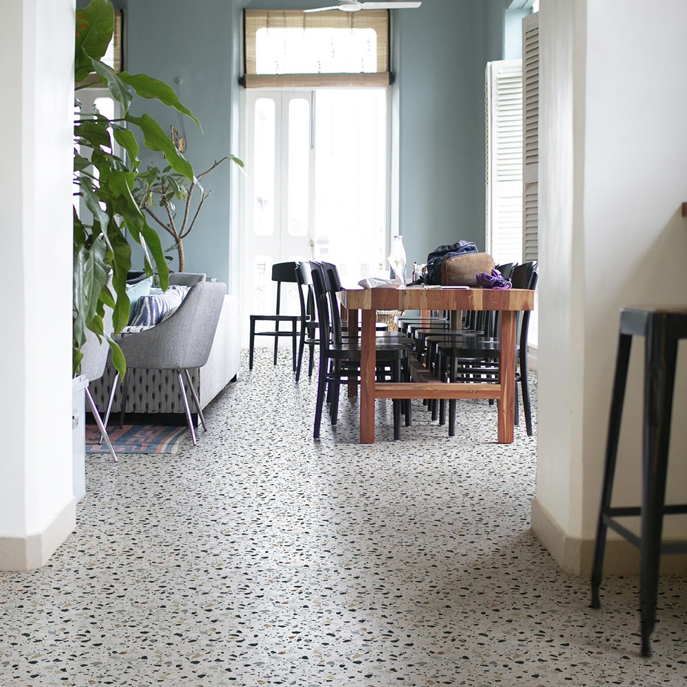 Suelos de baldosas de vinilo de mármol gris, baldosas de vinilo adhesivo  gris, baldosas de vinilo blanco para baño, paneles de pared de vinilo de  piedra, decoración del hogar -  España