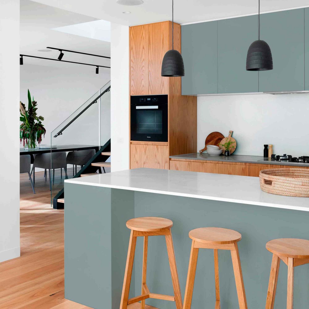 Reforma los muebles de tu cocina con vinilos de imitación madera 