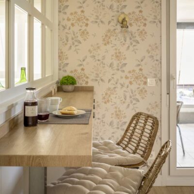 Imagen de El Mueble | «Pareja joven con niños busca piso acogedor y bien aprovechado: la interiorista Mar Vidal le dio los toques El Mueble y lo hizo posible»